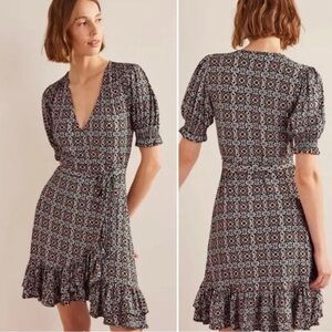 NEW Boden Ruffle Wrap Jersey Mini Floral Short Sleeve Dress